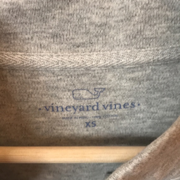Vineyard Vines 1/4 Gray Snap Button Pullover Size XS - Picture 3 of 10